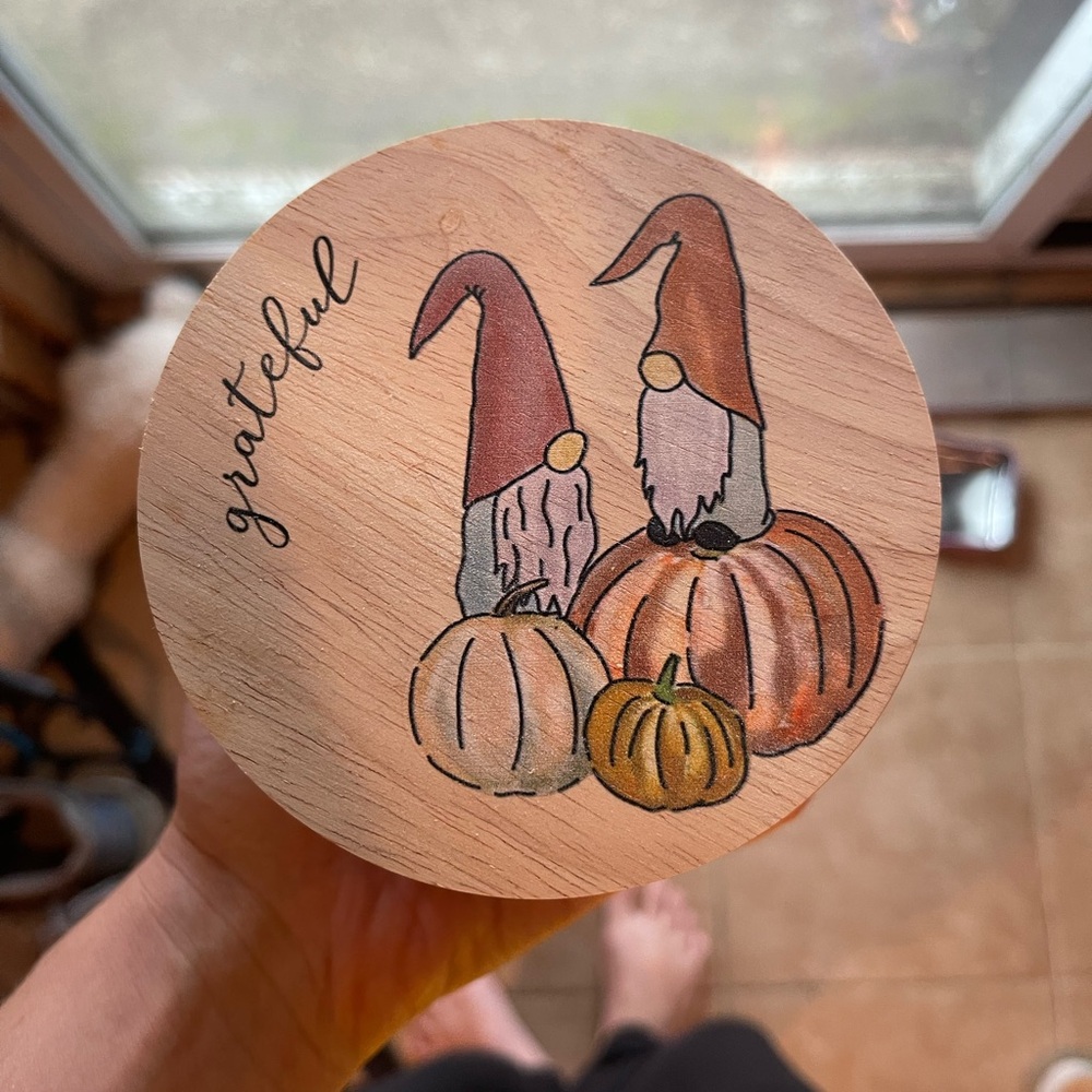 Grateful Gnome and Pumpkin Decor Plate
